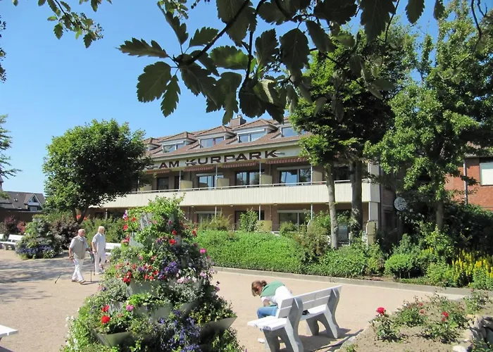 Haus Am Kurpark 13 *